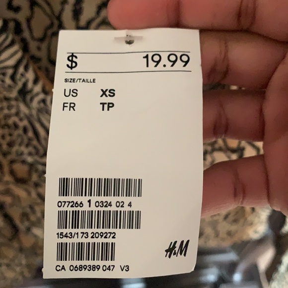 H&M Animal Print Blouse - Picture 6 of 6